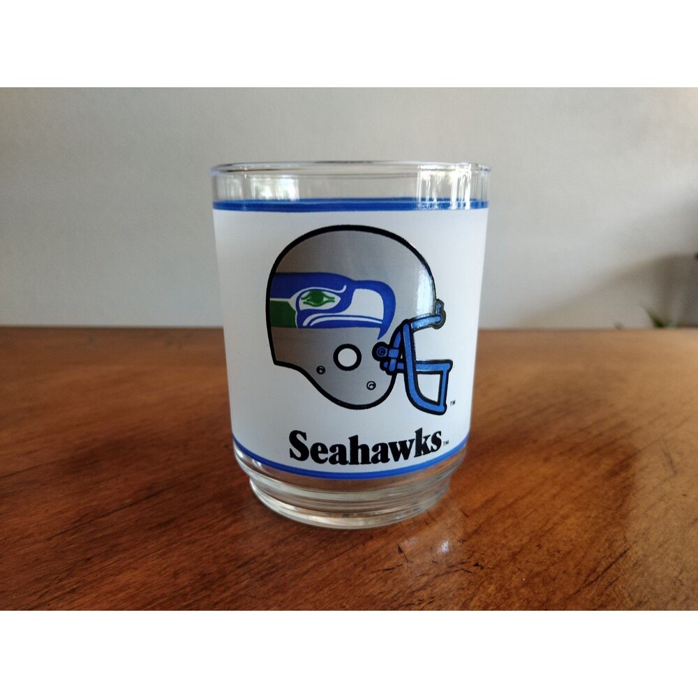 Vtg 1980'sNFL Seattle Seahawks Frosted Libbey Glass Tumbler 4" Mobil Gas Station